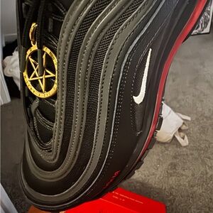 MSCHF Lil Nas X Satan Shoes Nike Brand New with box very RARE only 666 of them